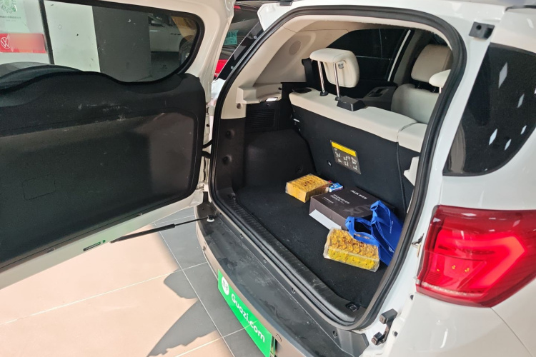 BYD Yuan Pro 2021 car image #21