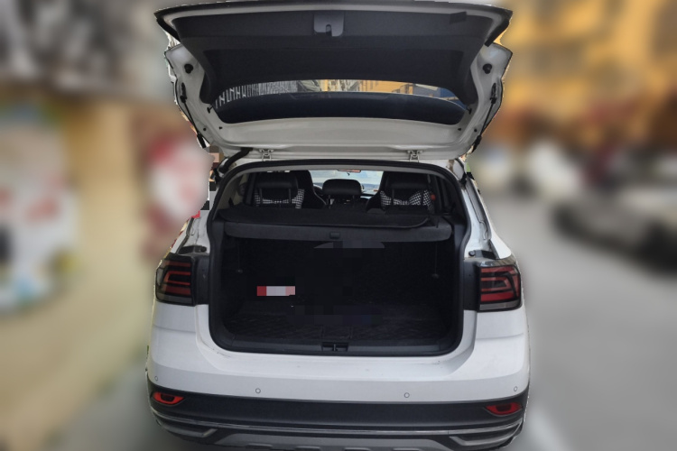 Volkswagen T-Cross 2021 #21 Volkswagen T-Cross 2021 car image #21