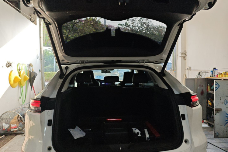 Changan UNI-K iDD 2022 #21 Changan UNI-K iDD 2022 car image #21