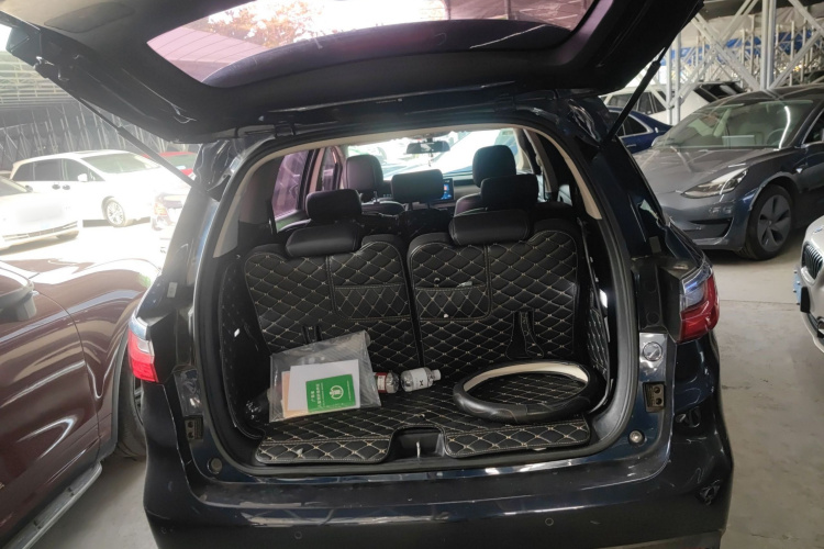 BYD Song MAX New Energy 2019 #21 BYD Song MAX New Energy 2019 car image #21