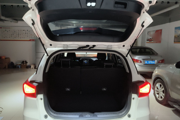 GAC Trumpchi GS3 2021 #21 GAC Trumpchi GS3 2021 immagine di auto #21