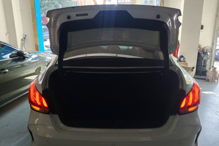 5 2021 car image #21