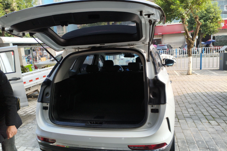 Jetour X95 2022 #21 Jetour X95 2022 صورة سيارة #21