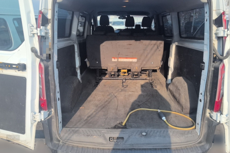 Ford Transit 2020 car image #21