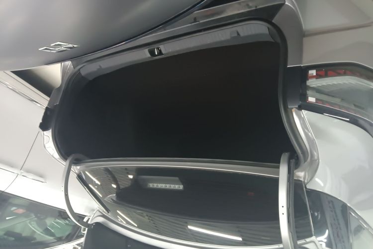 Toyota bZ3 2023 immagine di auto #21