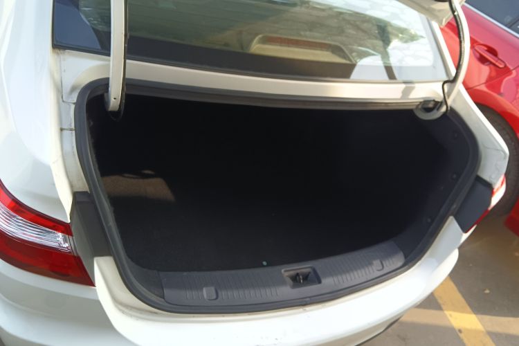 长安 悦翔V7 2017 汽车图片 #21