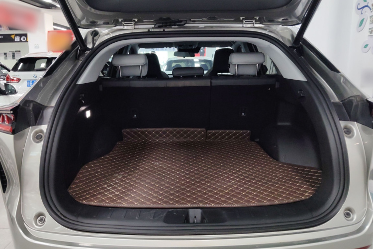 Changan UNI-Z PHEV 2025 #21 Changan UNI-Z PHEV 2025 immagine di auto #21