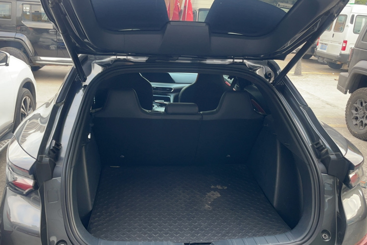 Changan UNI-T 2020 car image #21