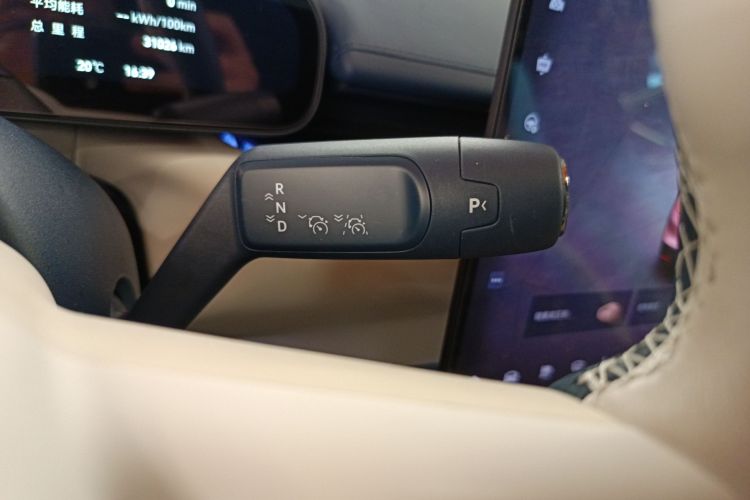 极氪 极氪007 2024 汽车图片 #21