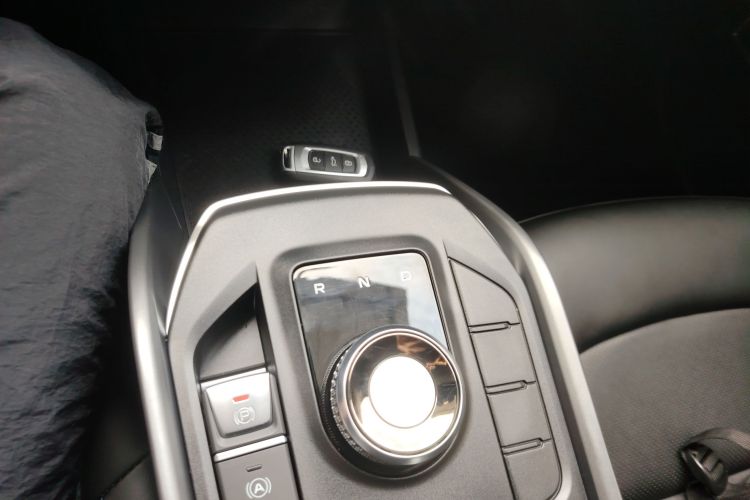 GEELY Emgrand New Energy 2024 car image #21