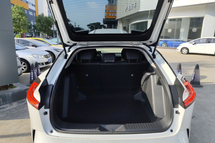 Toyota bZ5 2025 car image #21