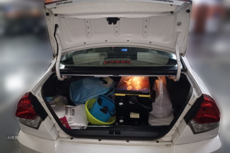 Soueast V3 Lingyue 2017 car image #21