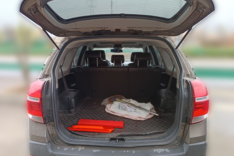 Chevrolet Captiva 2015 #21 Chevrolet Captiva 2015 car image #21