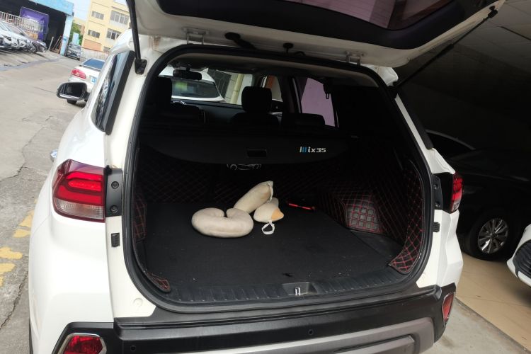 Hyundai ix35 2018 #21 Hyundai ix35 2018 صورة سيارة #21