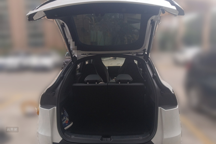 特斯拉 Model Y L 2025 汽车图片 #21