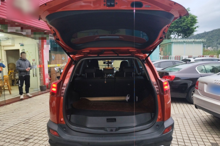Toyota RAV4 2013 car image #21