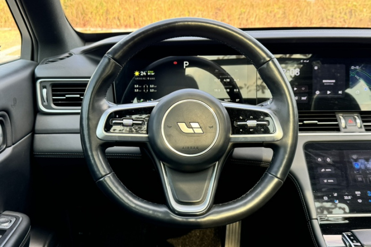 Li One 2022 imagem de carro #21