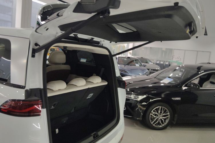 BYD Xia 2024 car image #21