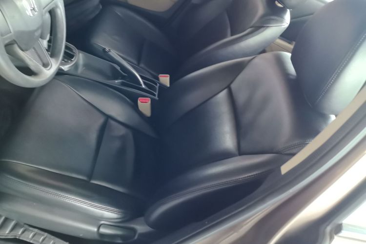 Honda Greiz 2018 صورة سيارة #21