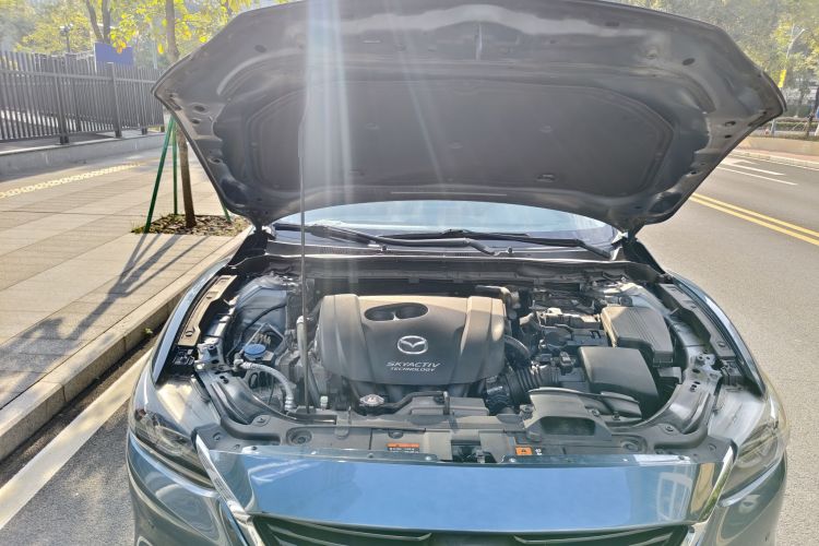 Mazda Atenza 2018 car image #21