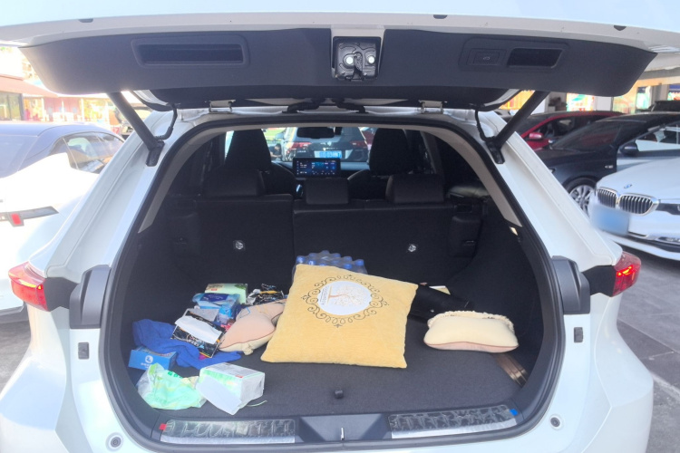 Toyota Harrier 2021 immagine di auto #21