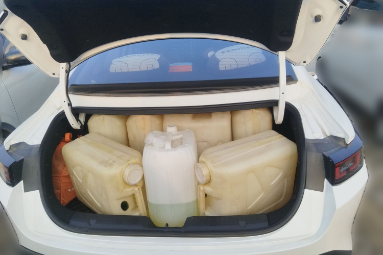 Changan Lamore 2023 #21 Changan Lamore 2023 car image #21