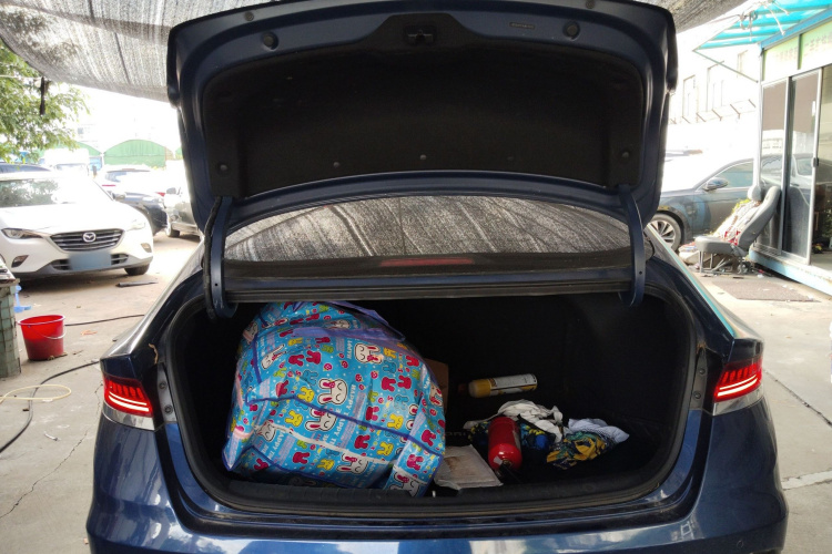 Hyundai Lafesta 2019 car image #21