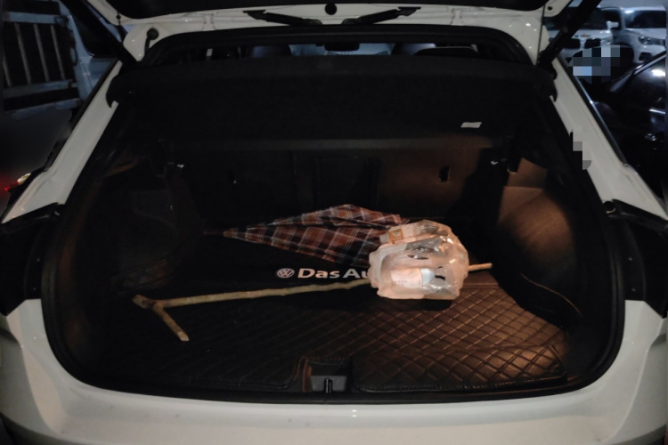 T-Roc 2023 car image #21