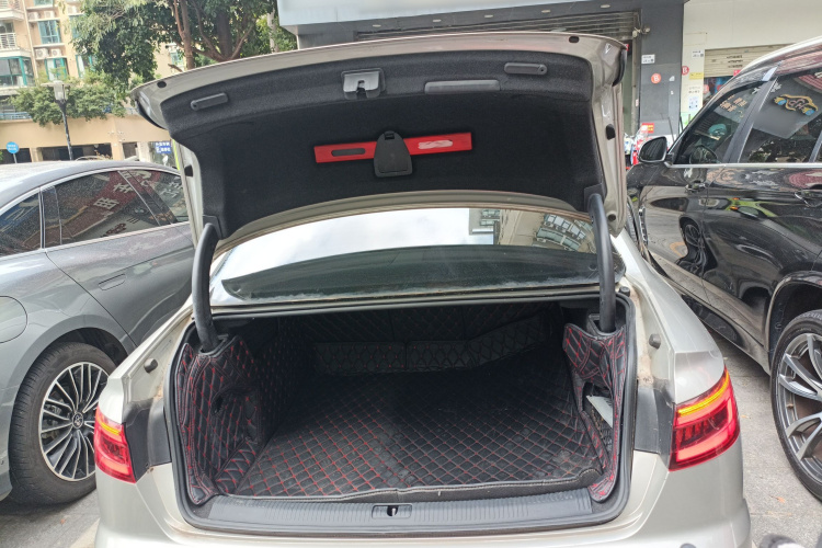 奥迪 奥迪A4L 2018 汽车图片 #21