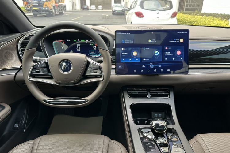 BYD Han 2021 car image #21