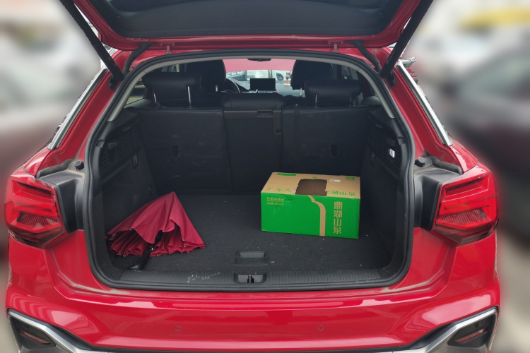 Audi Q2L e-tron 2022 #21 Audi Q2L e-tron 2022 imagen de coche #21