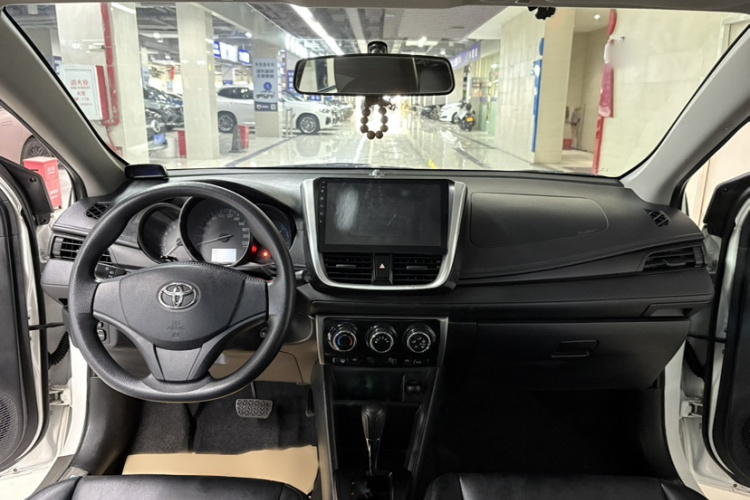 Vios 2017 car image #21