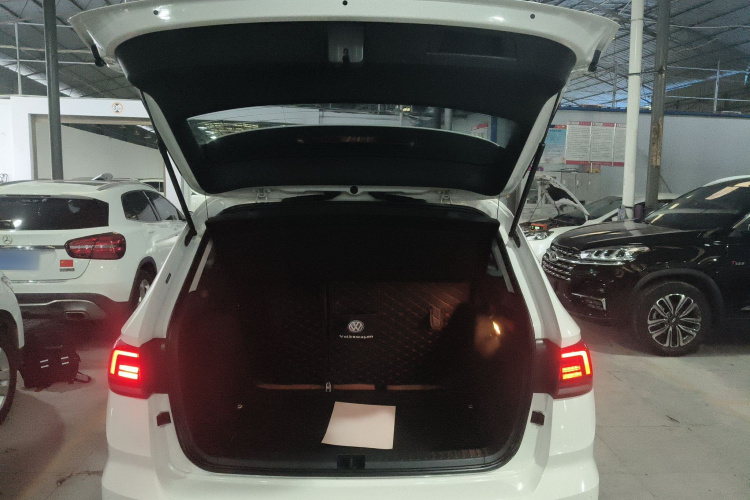 Volkswagen Tharu 2022 #21 Volkswagen Tharu 2022 car image #21