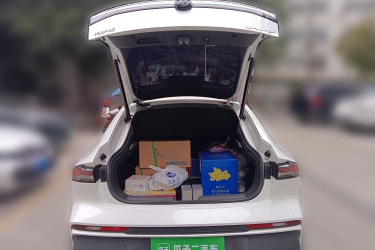 Changan UNI-V 2024 car image #21