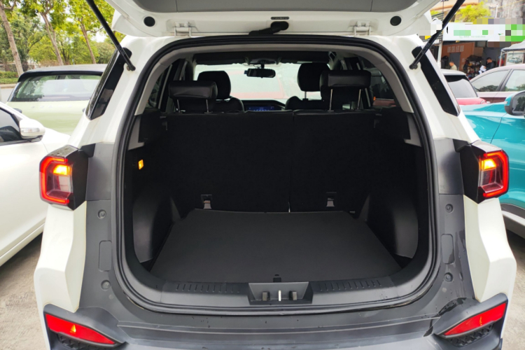 Kaiyi Showjet 2022 #21 Kaiyi Showjet 2022 car image #21