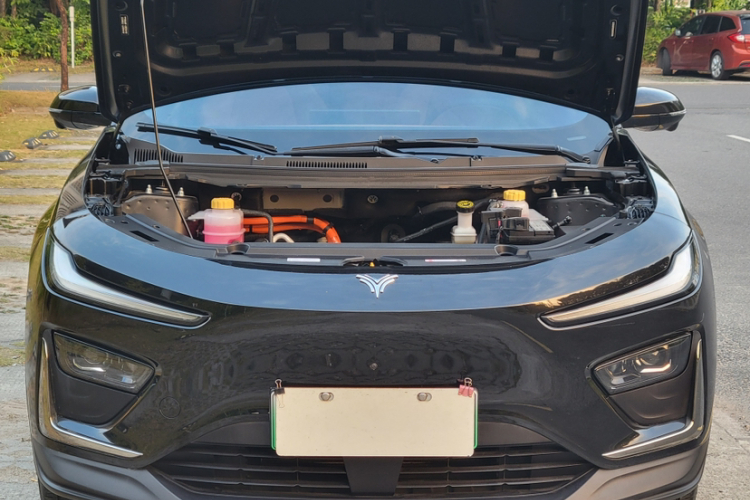 哪吒汽车 哪吒X 2024 汽车图片 #21