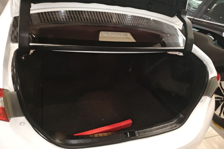 丰田 卡罗拉 2017 汽车图片 #21