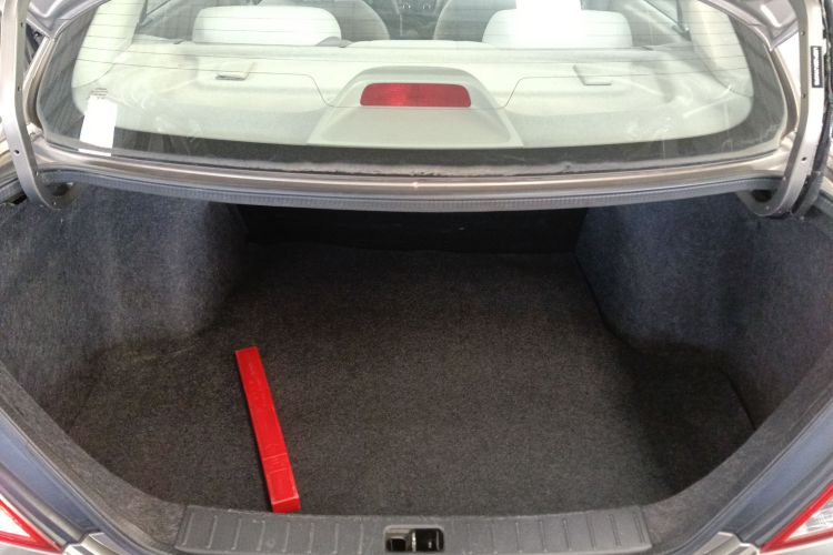 Nissan Sunny 2018 car image #21