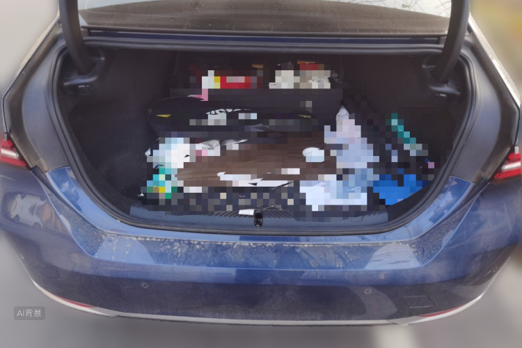 BMW i5 2025 car image #21