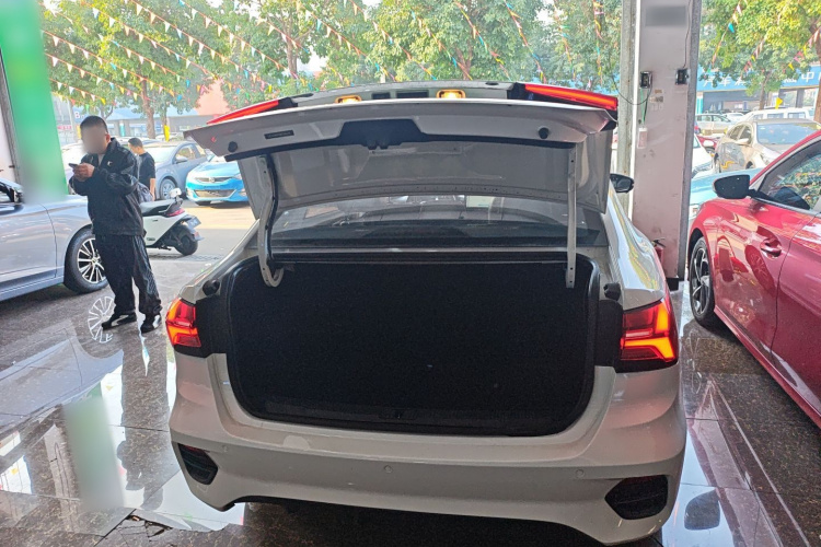 荣威 荣威i5 2022 汽车图片 #21