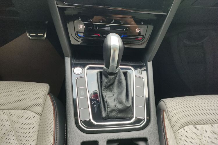 Volkswagen Magotan 2023 #21 Volkswagen Magotan 2023 car image #21