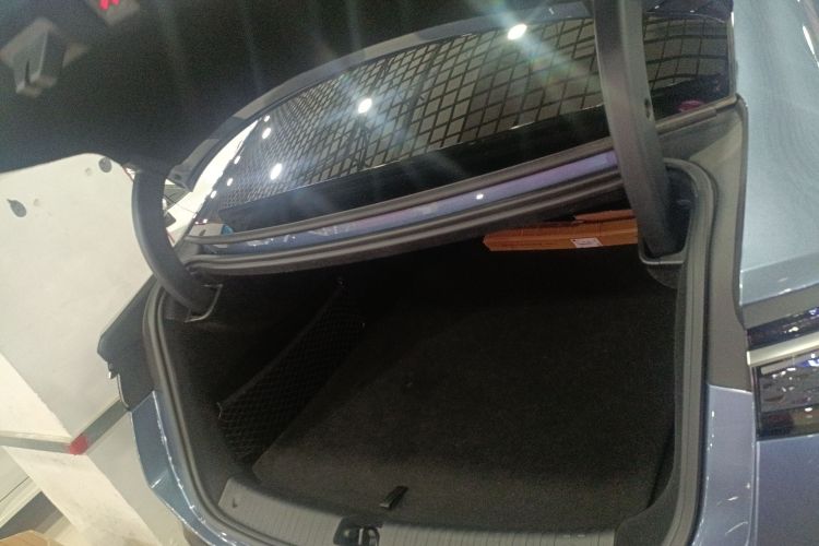 BYD Seal 07 DM-i 2025 car image #21