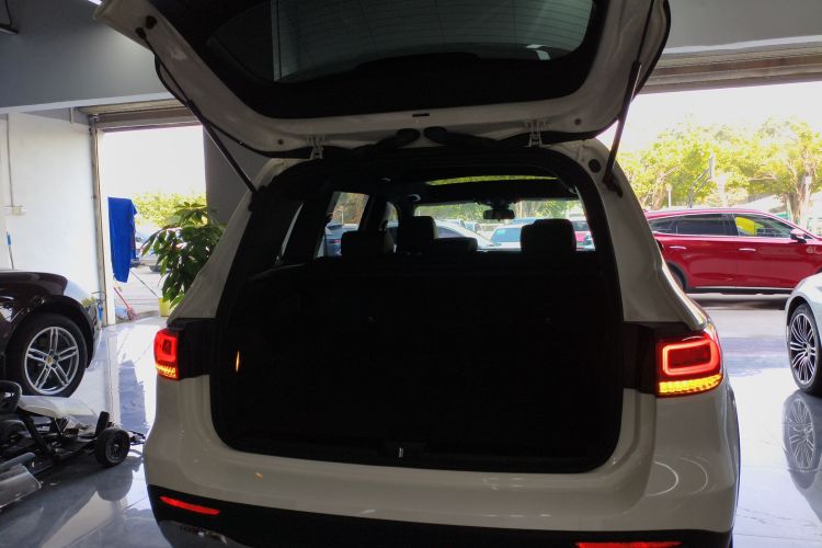 Mercedes-Benz GLB Class 2023 #21 Mercedes-Benz GLB Class 2023 car image #21