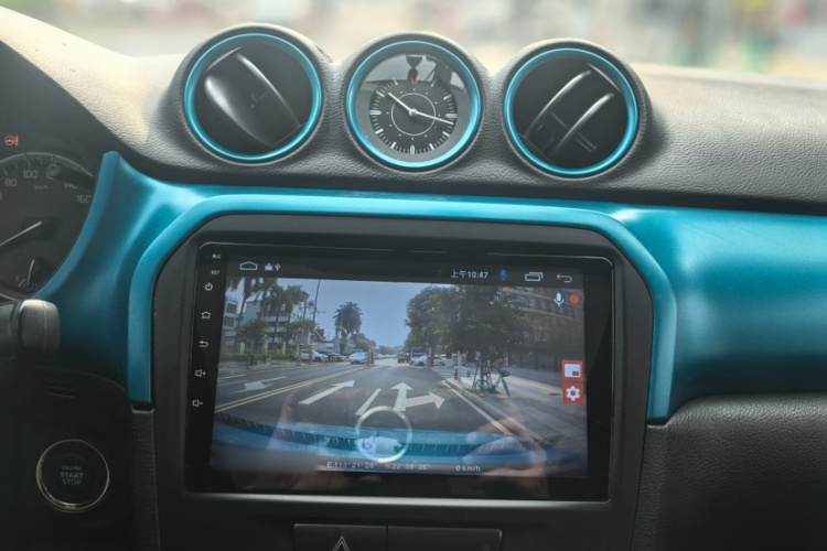 Suzuki Vitara 2016 #21 Suzuki Vitara 2016 car image #21