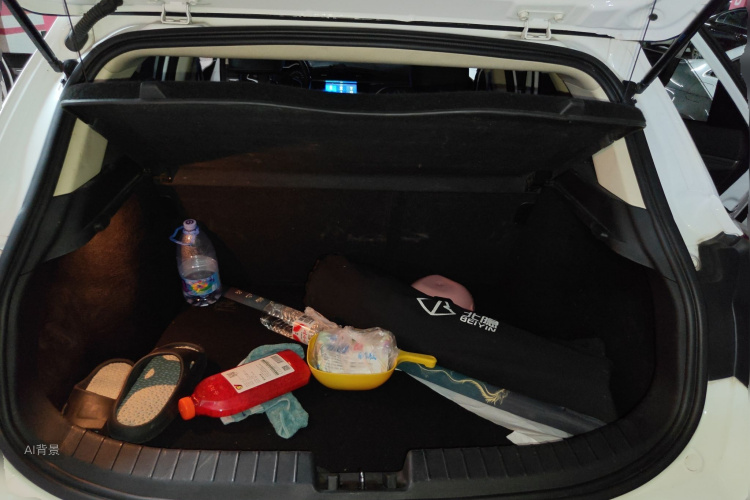 GEELY Emgrand GS 2018 car image #21