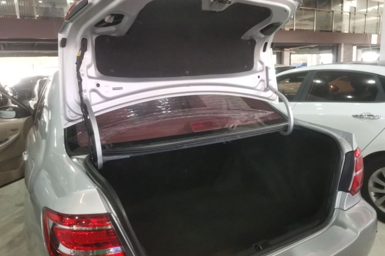 Toyota Corolla (Classic) 2015 immagine di auto #21