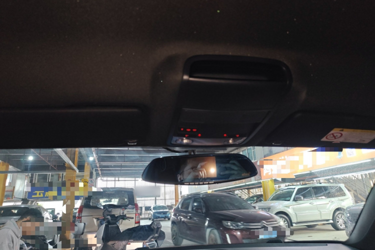 Volkswagen Beetle 2018 immagine di auto #21