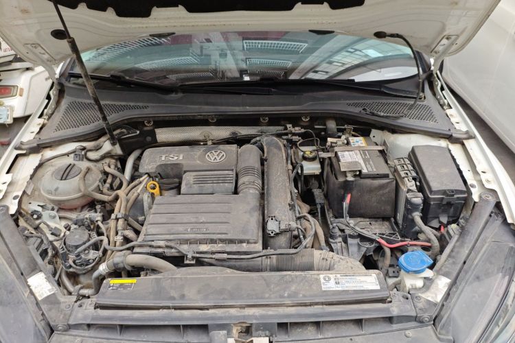 Volkswagen Golf 2019 immagine di auto #21