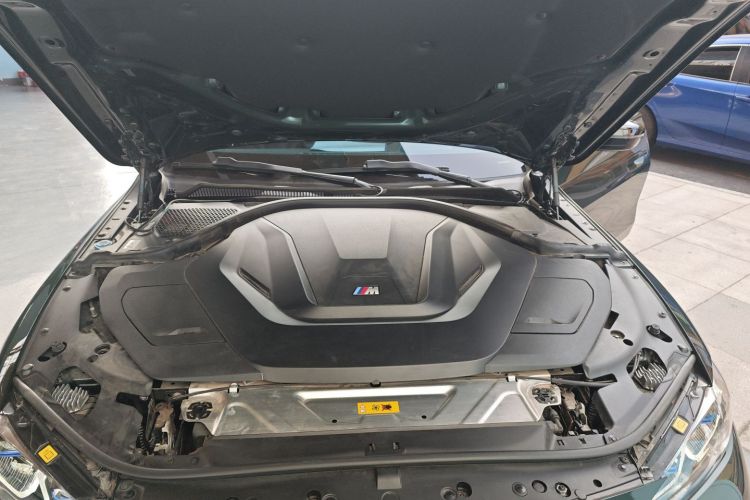 BMW i4 2023 image de voiture #21