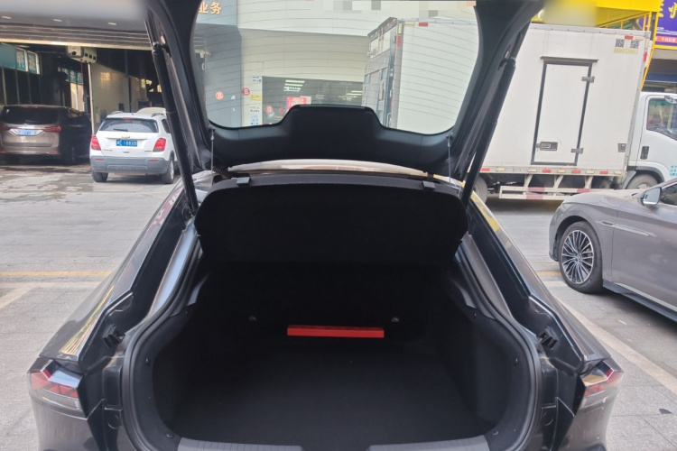 Changan UNI-V 2025 #21 Changan UNI-V 2025 car image #21